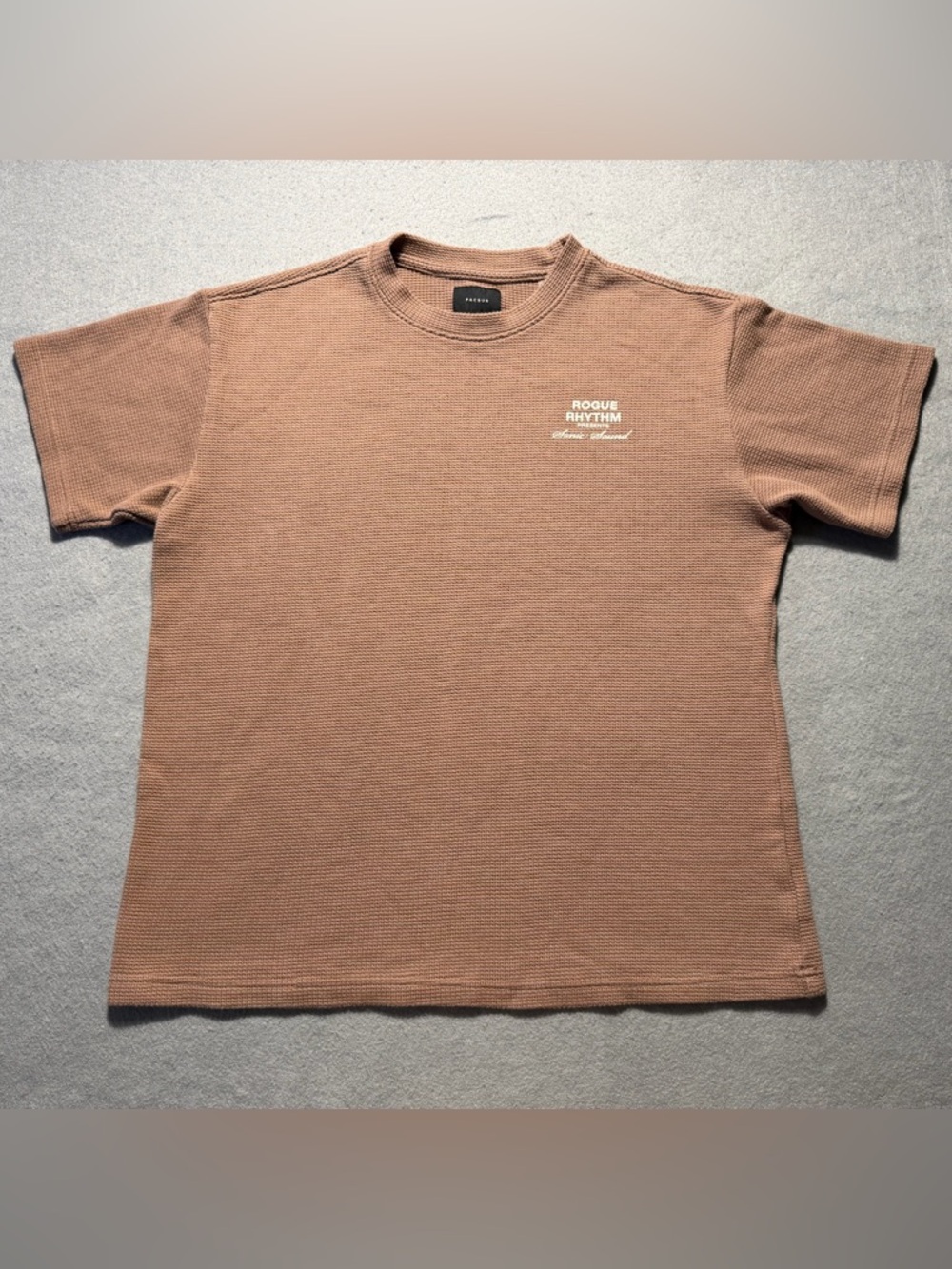 PacSun Underground Oversized Waffle Knit T-Shirt Men’s Large Brown Rogue Rhythm